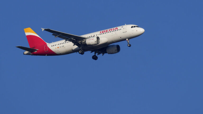 Κόβουν τις πτήσεις στη Βενεζουέλα 6 αεροπορικές μετά την προειδοποίηση των ΗΠΑ