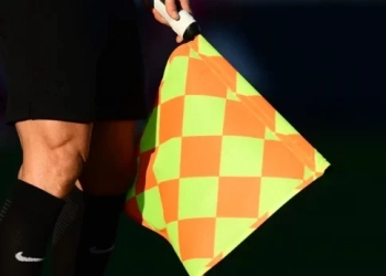 Λάρισα: Παράγοντας ποδοσφαιρικής ομάδας γρονθοκόπησε βοηθό διαιτητή