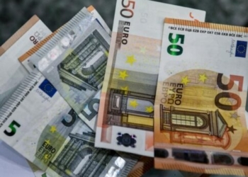 «Λογίστρια» υποσχέθηκε… δώρο Χριστουγέννων σε 19χρονη στο Ρέθυμνο και την εξαπάτησε