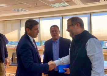 Με τον Υφυπουργό Ενέργειας και τη ΓΕΝΟΠ–ΔΕΗ συναντήθηκε ο Λευτέρης Αυγενάκης