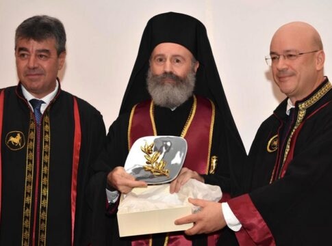 Μια ακόμη διάκριση για τον Ηρακλειώτη ιεράρχη