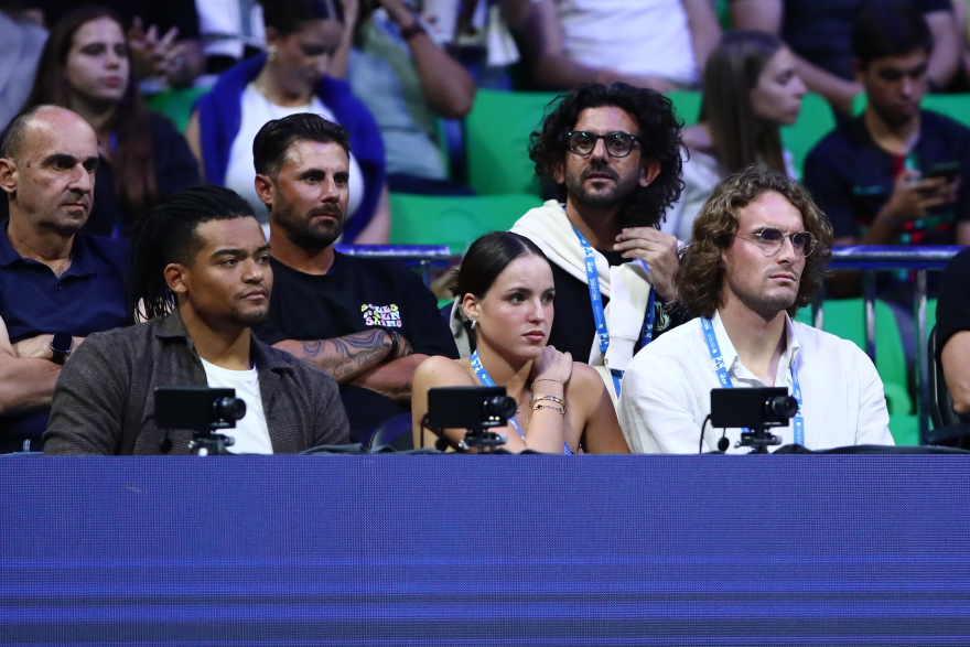 Τένις: Μιλουτίνοφ, Φαλ, Κώστας Αντετοκούνμπο, Τσιτσιπάς και Καραλής στην πρεμιέρα του Τζόκοβιτς στην Αθήνα - Βίντεο, φωτογραφίες