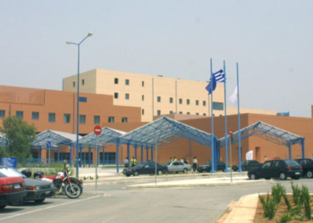 Μηνυτήρια αναφορά από την ΕΙΝΑΠ για τα ράντζα στο νοσοκομείο «Αττικόν»