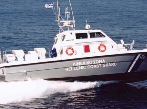 Ναυάγιο με νεκρούς στη Γαύδο: Πληροφορίες και για άλλους αγνοούμενους – Σε εξέλιξη έρευνες από το λιμενικό