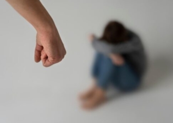 Παιδική κακοποίηση: Ανησυχητική αύξηση των καταγγελιών στην Κρήτη – Τι δείχνουν τα στοιχεία