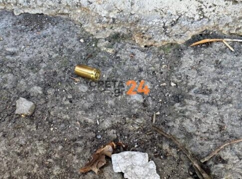 «Πάλι στα μαύρα ντύθηκαν τα ξακουστά Βορίζα» – Το ανατριχιαστικό ποίημα Κρητικού για το διπλό φονικό