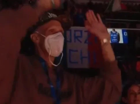 Πολονάρα: Επέστρεψε στο γήπεδο και αποθεώθηκε