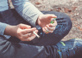 Πώς η Σουηδία κατάφερε να μειώσει το κάπνισμα - Έχει το χαμηλότερο ποσοστό στον ανεπτυγμένο κόσμο