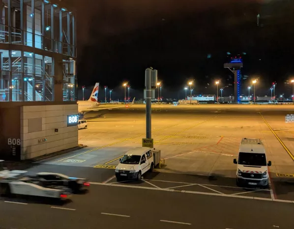 Προβλήματα στις πτήσεις από και προς Βερολίνο, λόγω εντοπισμού drone