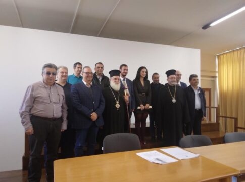 Σε πανηγυρικό κλίμα η τελετή καθομολόγησης των τελειοφοίτων της Πατριαρχικής Ανωτάτης Εκκλησιαστικής Ακαδημίας Κρήτης