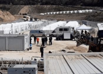 Σέρρες: Ποινές φυλάκισης χωρίς αναστολή στους 30 που συμμετείχαν στα επεισόδια στη δομή στη Σιντική