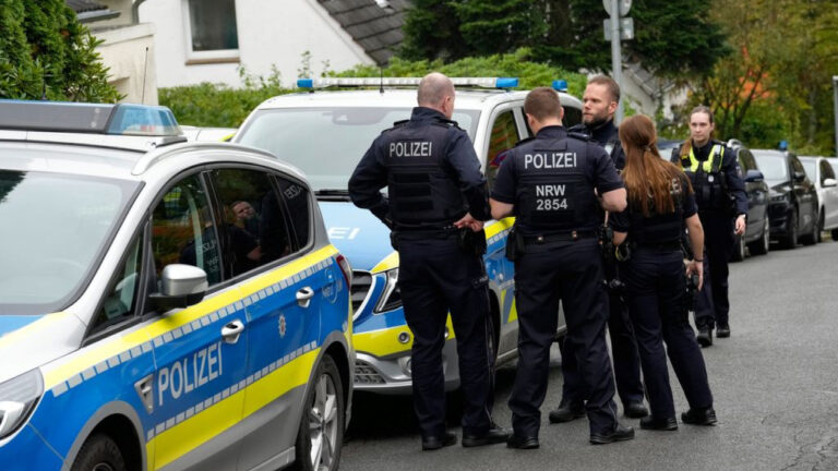 Σοκ στη Γερμανία: Αστυνομικοί πυροβόλησαν 12χρονο κωφό κορίτσι μέσα στο σπίτι του