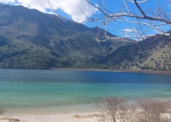 Στα όριά της η λίμνη του Κουρνά – Εξαντλούνται τα υδάτινα αποθέματα