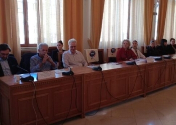 Στην προσομοίωση συνεδρίασης του Ευρωπαϊκού Κοινοβουλίου από μαθητές στη Λότζια ο Δήμαρχος Ηρακλείου