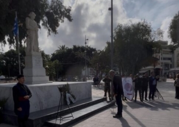 Στις εκδηλώσεις εορτασμού της Ημέρας Εθνικής Αντίστασης στο Ηράκλειο ο Χάρης Μαμουλάκης