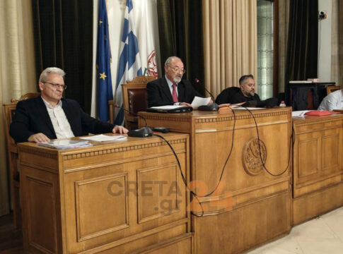 Στο Δημοτικό Συμβούλιο Ηρακλείου οι αυξήσεις στα τέλη