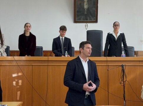 Συγχαρητήρια Μαρκογιαννάκη στους συντελεστές του προγράμματος «εικονικών δικών»