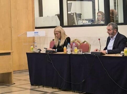 Συμμετοχή του Μανόλη Χνάρη στη διακομματική συνάντηση με τον Ευρωπαίο Επίτροπο Christophe
