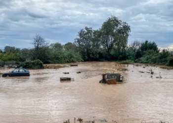 Τεράστιες οι ζημιές από την κακοκαιρία στη Δ. Ελλάδα - Κατολισθήσεις και διακοπές ρεύματος