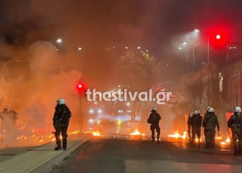 Θεσσαλονίκη: 18 προσαγωγές για την επίθεση με μολότοφ σε διμοιρία των ΜΑΤ