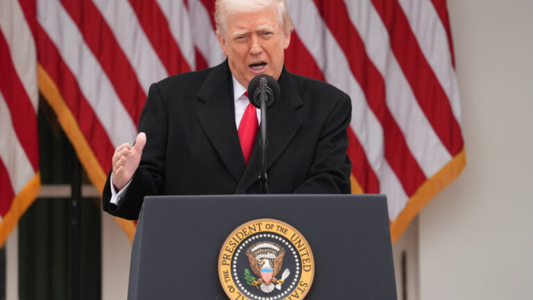 Τραμπ: Νομίζω ότι πλησιάζουμε πολύ κοντά σε ειρηνευτική συμφωνία για την Ουκρανία