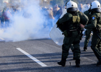 Τρεις συλλήψεις για τα επεισόδια στις αγροτικές κινητοποιήσεις στη Λάρισα