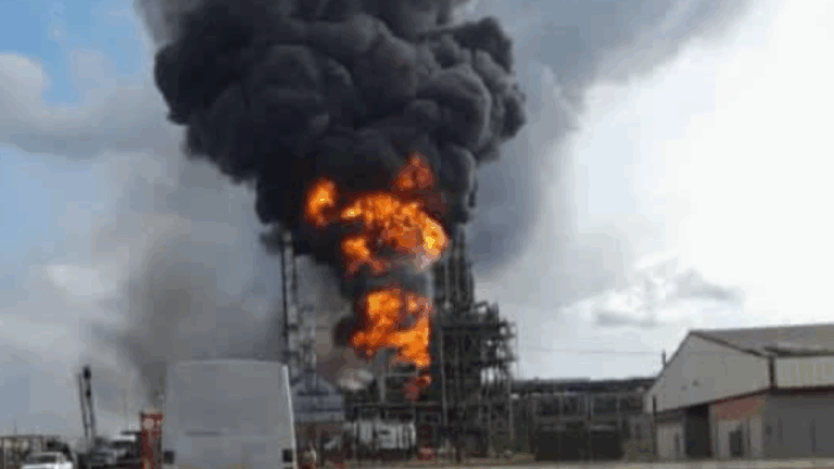 Βενεζουέλα: Δεύτερη πυρκαγιά στο διυλιστήριο Petrocedeño αυτόν τον μήνα (Βίντεο)