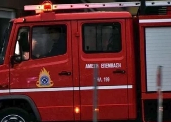 ΒΟΑΚ: Φορτηγό «τυλίχθηκε» στις φλόγες