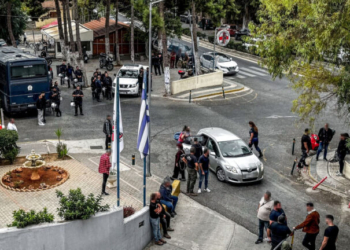 Βορίζια: Σήμερα η δεύτερη κηδεία - Πληροφορίες για παράδοση των 3 αδελφών