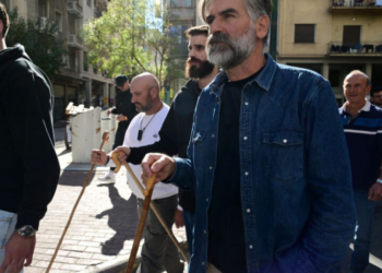 Ξεκίνησε η πορεία των αγροτών προς το υπουργείο Αγροτικής Ανάπτυξης και τον ΟΠΕΚΕΠΕ - Δείτε φωτογραφίες