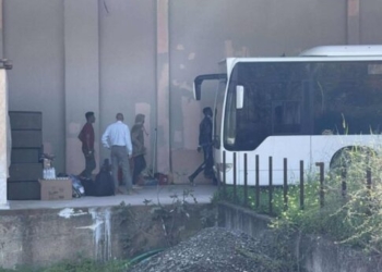 Aκόμα δύο διασώσεις με δεκάδες μετανάστες στη Γαύδο – Εκτός Κρήτης με σκάφος του Λιμενικού περίπου 400 άτομα