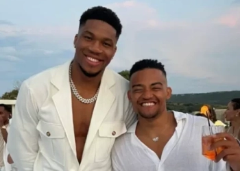 Αντετοκούνμπο και Καραλής υποψήφιοι για τον τίτλο του κορυφαίου αθλητή της χρονιάς στην Ελλάδα