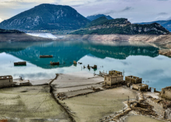 Αντιμέτωπη με τη μεγαλύτερη κρίση λειψυδρίας των τελευταίων 30 ετών η Αθήνα - Μόρνος και Υλίκη έχασαν το 40% των αποθεμάτων