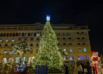 Απόψε ανάβει το χριστουγεννιάτικο δέντρο στην Θεσσαλονίκη – Πάρτι με τον Αντώνη Ρέμο