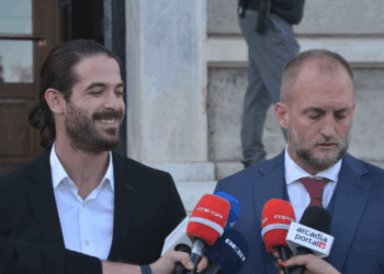Αθώος στο δικαστήριο για την ενδοοικογενειακή απειλή ο Άρης Μουγκοπέτρος