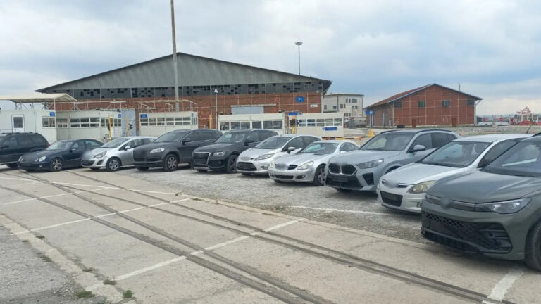 Χαλκίδα: «Εφιάλτης» για έμπορο αυτοκινήτων - Πώς έκαναν «φτερά» 25.800 ευρώ μέσω WhatsApp