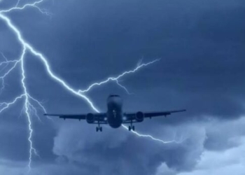 Χανιά: Προβλήματα και στο αεροδρόμιο λόγω της κακοκαιρίας