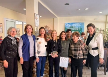 Χανιά: Συνεχίζει τις επισκέψεις της σε δομές κοινωνικής φροντίδας η Σέβη Βολουδάκη