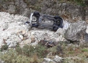 Χανιά: «Βουτιά» αυτοκινήτου σε γκρεμό – Χωρίς τις αισθήσεις του ο οδηγός