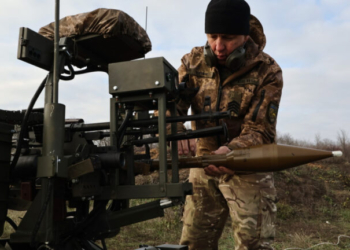 Διαπραγματεύσεις χωρίς αποτέλεσμα στο Μαϊάμι, συνεχίζει ακάθεκτη τις επιθέσεις η Ρωσία