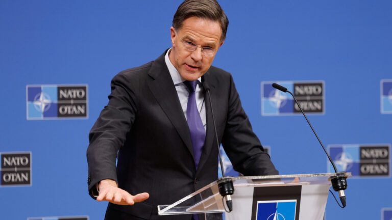 Δραματικός Ρούτε: «Είμαστε ο επόμενος στόχος της Ρωσίας – Προετοιμαστείτε για πόλεμο...» 