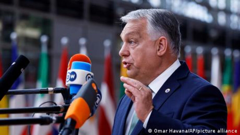 Εκλογές Ουγγαρία: Ο Όρμπαν μεταξύ καρότου και μαστίγιου