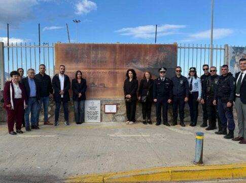 Ελένη Βατσινά: «Ο πόνος γίνεται κοινωνική αφύπνιση»