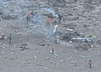 Ελικόπτερο συνετρίβη στο όρος Κιλιμάντζαρο - Πέντε νεκροί