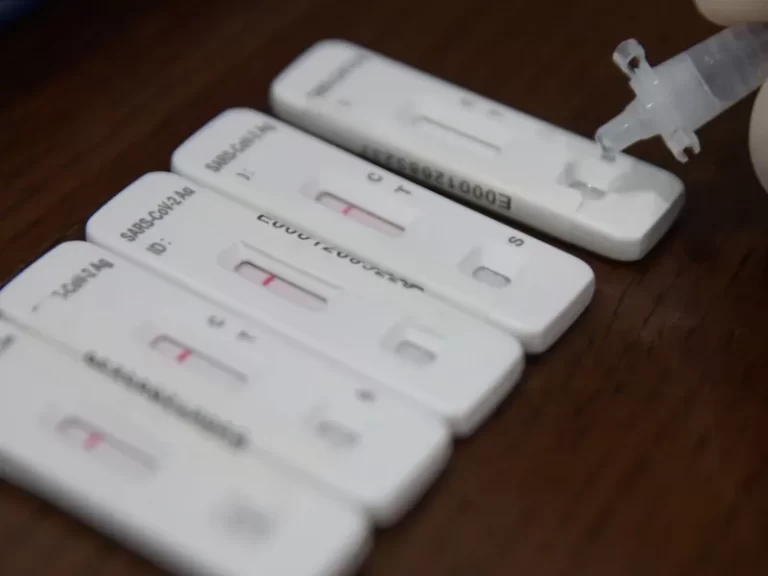 Τεστ ανίχνευσης κορωνοϊού