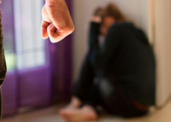 Ηράκλειο: Συνελήφθη για κακοποίηση και εργασιακή εκμετάλλευση μάνας και κόρης