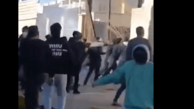 Ιράν: Μαζικές διαδηλώσεις για τέταρτη ημέρα - Διαδηλωτές επιχείρησαν να εισβάλουν σε κυβερνητικό κτίριο