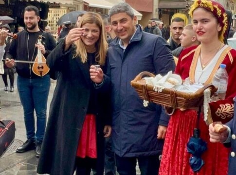 Λευτέρης Αυγενάκης: Καλή Χρονιά από το κέντρο του Ηρακλείου