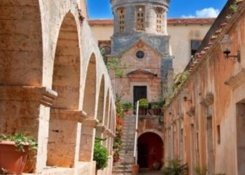 Μαφία της Κρήτης: Στον ανακριτή ο επίσκοπος για την εκχώρηση των 175 στρεμμάτων της Μονής Τζαγκαρόλων