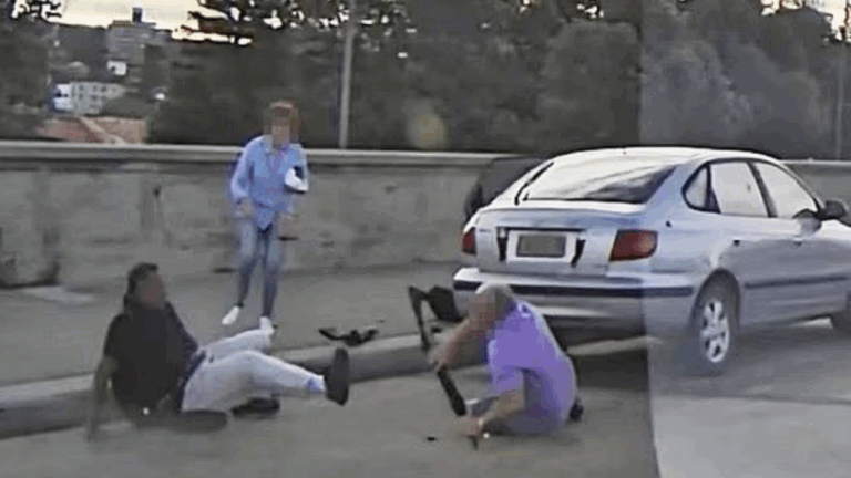 Μακελειό στο Σίδνεϊ: Σοκάρει το βίντεο του ζευγαριού που σκοτώθηκε προσπαθώντας να αφοπλίσει τον δράστη